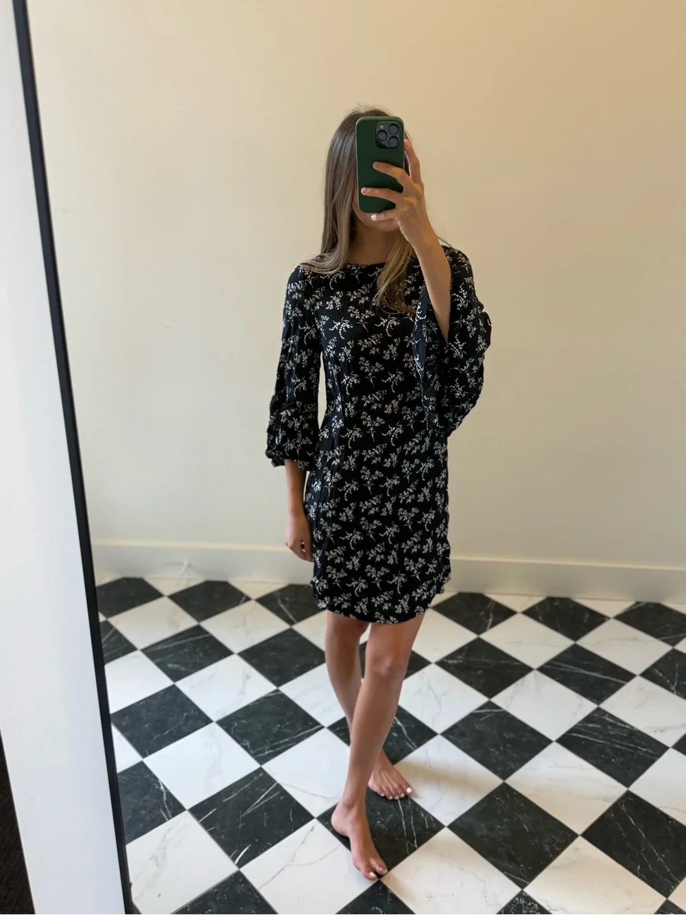 H&M floral Mini black & White dress - Picture 4 of 9